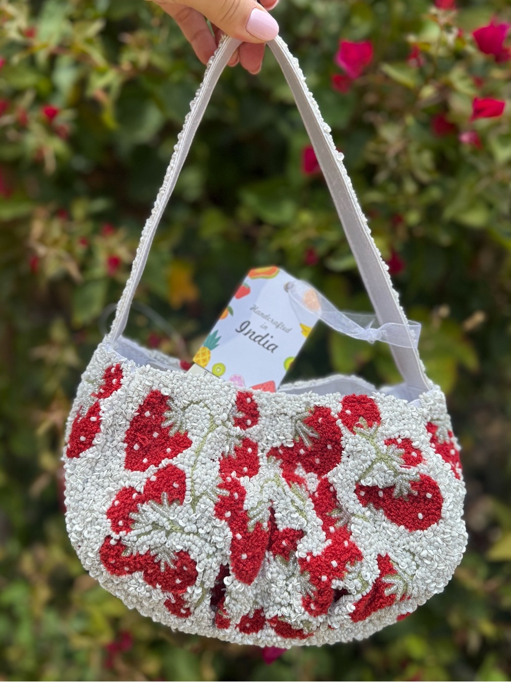 NWT Made in India Tomato Tomatoes Strawberry Beaded Felt Fuzzy Shoulder Bag